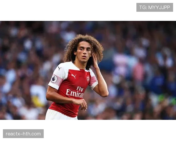 里克·巴里无球跑动高效拉开防线助攻率领先同期核心球员