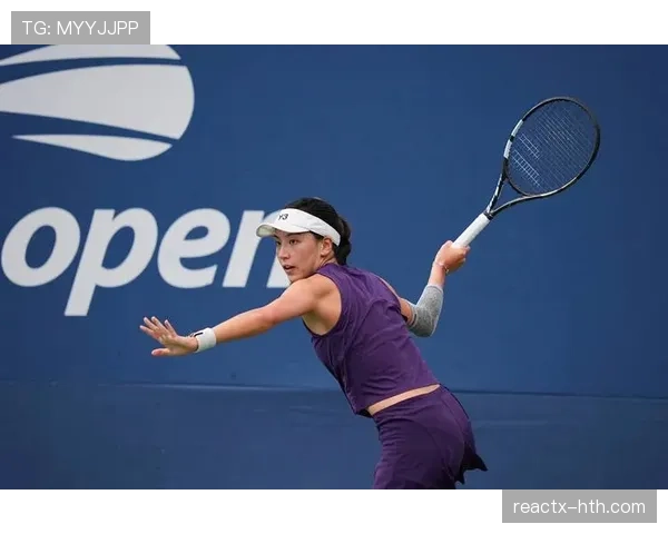 王欣瑜比赛一结束就秒变吃瓜网友，谁能想到她私下这么接地气？